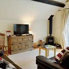 The Coach House - Hw7782