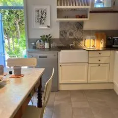 La casa nel castello e il giardino segreto