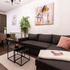 Harmony Retreat 2BDR APT, Center