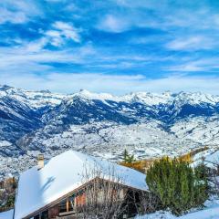 Chalet Cheechako by Interhome