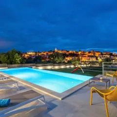 NEW Villa Consido, a 3-Bedroom Retreat with sea views