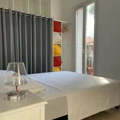 tres bel appartement au calme entre gare et centre