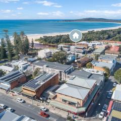 Dunbar Court U 45 Memorial Ave SWR