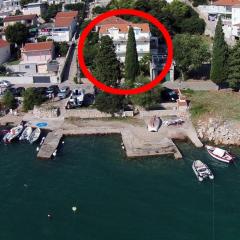 Apartments by the sea Tisno, Murter - 5141