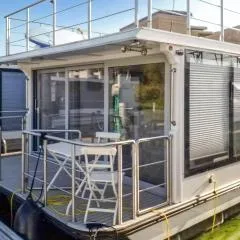 Stunning Ship In Havelsee Ot Kützkow