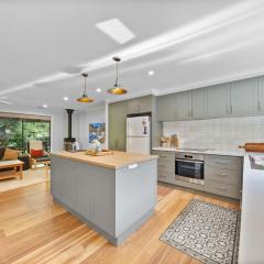 Monty's on Lumley Drive