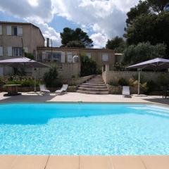 villa with pool and beautiful view in the luberon in pujet sur durance - 10