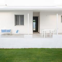 RESIDENCE BLANCO GARDEN 2 a 100 MT a piedi dalla spiaggia di POSTO VECCHIO, MARINA DI PESCOLUSE