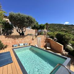 VILLA MARILOU climatisée pour 6 personnes avec piscine sur le Domaine de Valcros à la Londes-Les-Maures