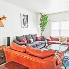 4BR Gem in Detroit North End Downtown Nearby