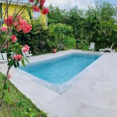 Maison confortable Le Diamant 40 m² avec piscine