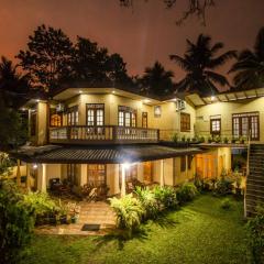 Wildlife Safari House