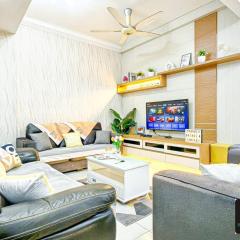 Pool,TVBox,Landed,5 min Aeon,Bukit Indah,Legoland