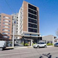 Easy Life Puc - Yogha