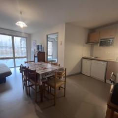 Charmant appartement à Cauterets avec parking et proche des pistes - FR-1-812-52