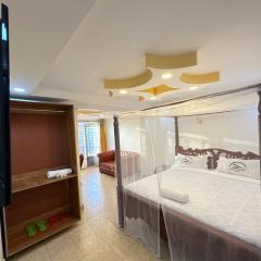 Maanet Gardens Hotel