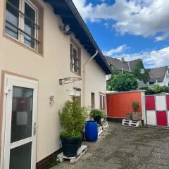 Benk 24H Apartment Nr 2 Perfekt für bis zu 4 Personen