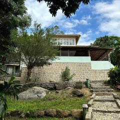 Casa Condominio Clube dos Marambaios, Ponto 220V carro eletrico