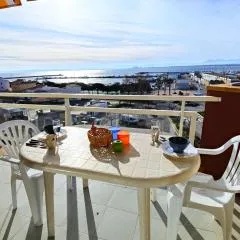 2166 ROCMAR 1 4-C, EXCELENTE SITUACION FRENTE AL PUERTO PESQUERO Y CON VISTA A LA BAHIA. GRAN TERRAZA. GRAN PARKING PÚBLICO DELANTE. - ES-258-30