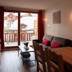 Appartement skis aux pieds, piscine, 6 pers. - FR-1-322-661