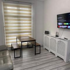 Flat next to Westfield shopping centre