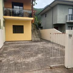 Praia dos Açores, Quitinet para duas pessoas