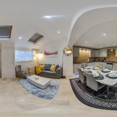 Spacious 5B Sunderland Home for Groups & Families
