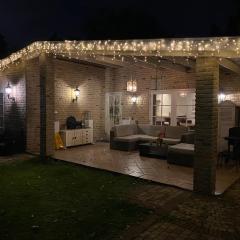 Bungalow between Amsterdam and Haarlem with sauna