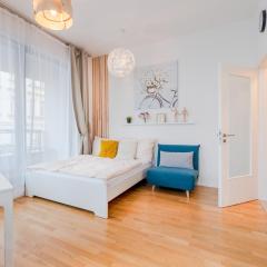 New-built Golden Luxury Studio with Balcony