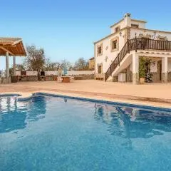 Pet Friendly Home In Algarinejo