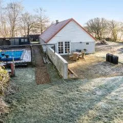 Pet Friendly Home In Karby