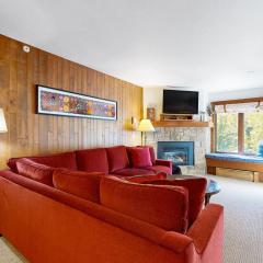 Lion Square Lodge North 284