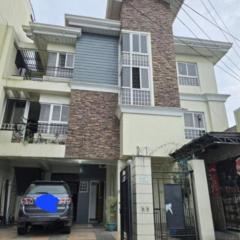 Alexa's Home 3BR house with free parking