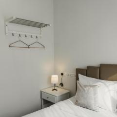 7 Suites Apart Hotel