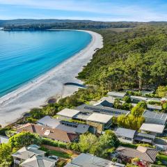 Hyams Beach Haven, Hyams Beach