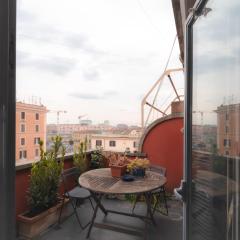 Attic with terrace in San Lorenzo