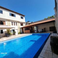 Casa com piscina e lazer em SBC SP