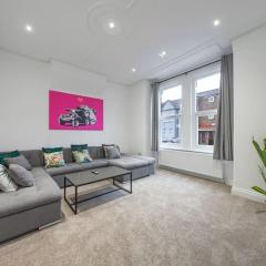 Brand New Cricklewood Zone 2 Modern Home