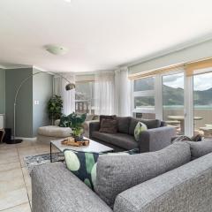Beachfront Villa Sea Breeze Hout Bay Cape Town