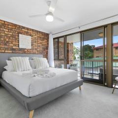 Banksia Beach Views!