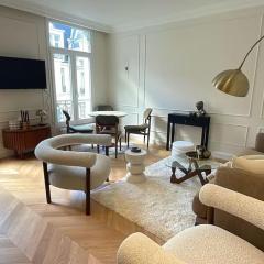 4P 1BR - Fully Renovated with AC - Champs-Elysées