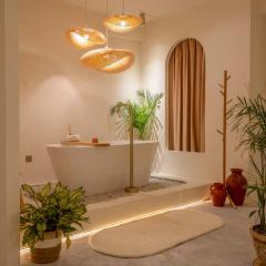 Luxury 2BHK Escape with Hot Tub