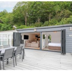Newly Refurbished Beach Lodge
