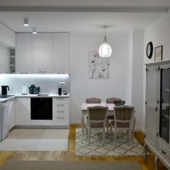 Present Perfect Stay