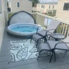 Lancaster Crescent Hot Tub Hideaway