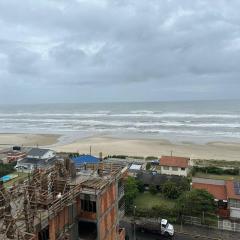 1 Dormitório, 50 metros do mar