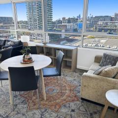 G901S - Bright Zetland Escape with City Views