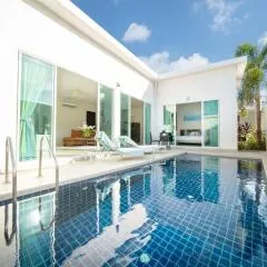 3-Bedrooms Modern Villa in Rawai (V11)
