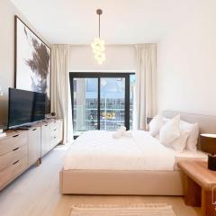 Elegant Stay in Meydan Balcony & Stunning Views
