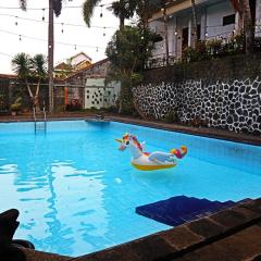 PLUM Hotel Palereman Batu